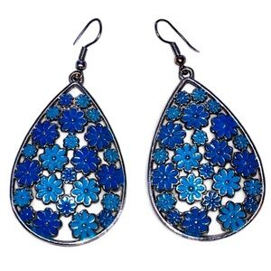 Cute Blue Floral Tear Drop Shaped Earrings